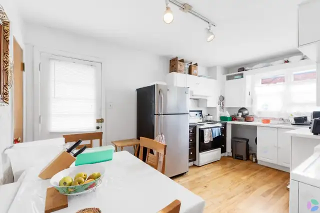 5 1/2 à louer Saint Laurent - Photo 3