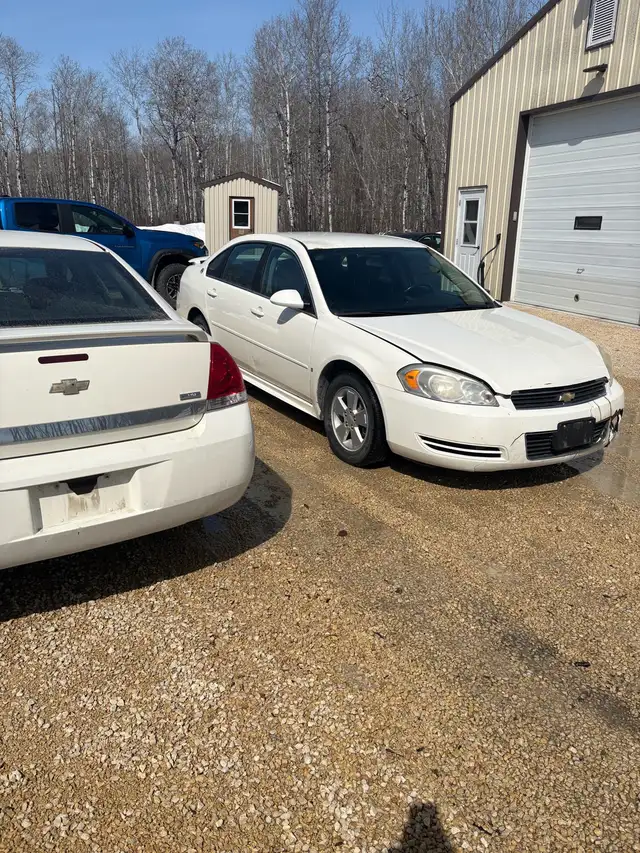 2 Chevy impalas for sales. - Photo 9