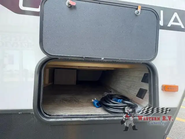 2026 Coachmen RV Catalina Summit Series 7 164BHX - Photo 7