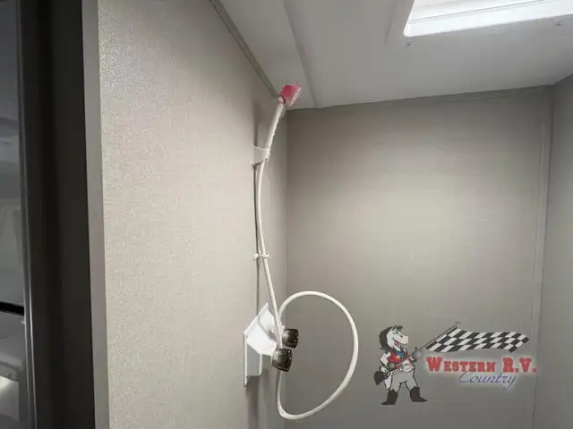 2026 Coachmen RV Catalina Summit Series 7 164BHX - Photo 21