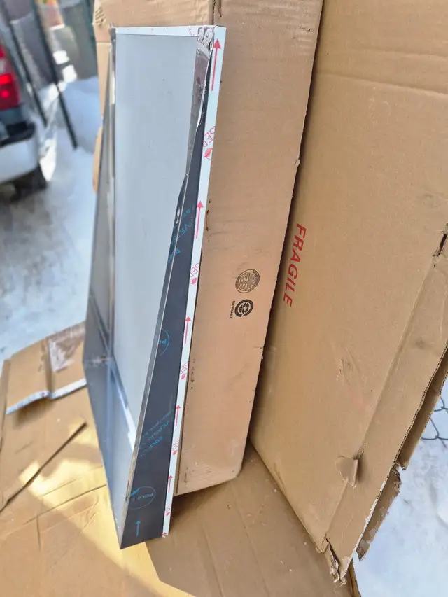 New titled mirror - Photo 2