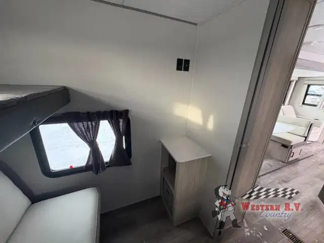 2026 Coachmen RV Catalina Legacy Edition 293QBCK - Photo 14