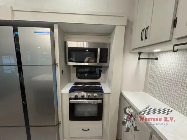 2026 Coachmen RV Chaparral 375BAF - Photo 12