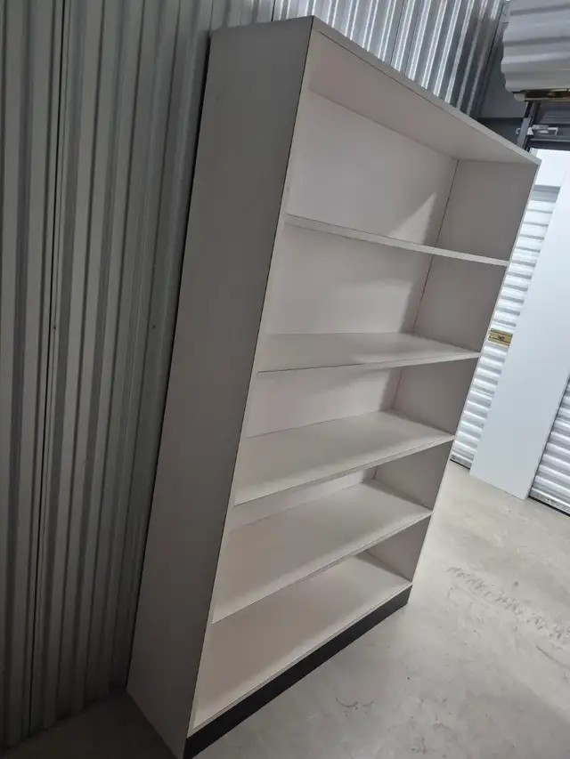 Free 5 tier spacious shelving unit - Photo 4
