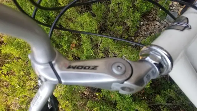 CCM Ladies Girls Aluminum Mountain Bike Like New - Photo 3