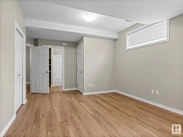 Summerside/Orchards Ellersllie - Basement Suite (Includes Uti) - Photo 5