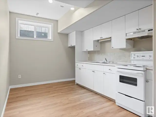 Summerside/Orchards Ellersllie - Basement Suite (Includes Uti) - Photo 7