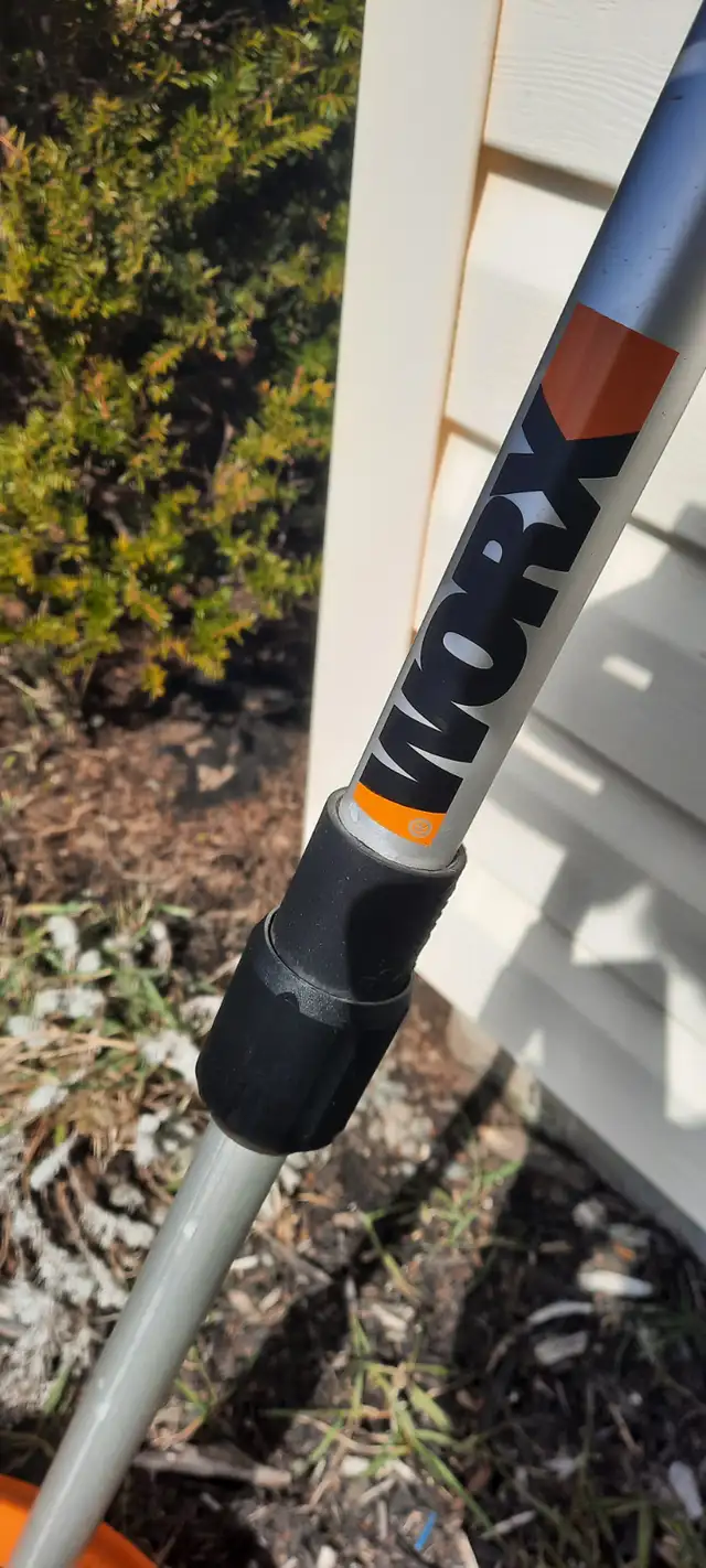 WORX ELECTRIC GRASS TRIMMER IN VERY GOOD CONDITION - Photo 3