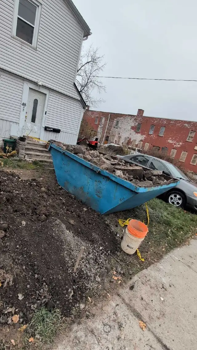 Reliable Helper/ labour available - Photo 5