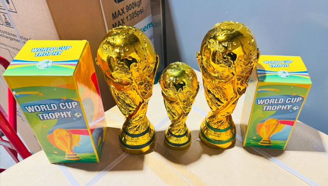 World Cup Trophy – MEGA SALE! - Photo 2