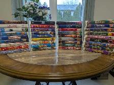 36 VHS Disney Classics Movies •• Fantastic Collection••