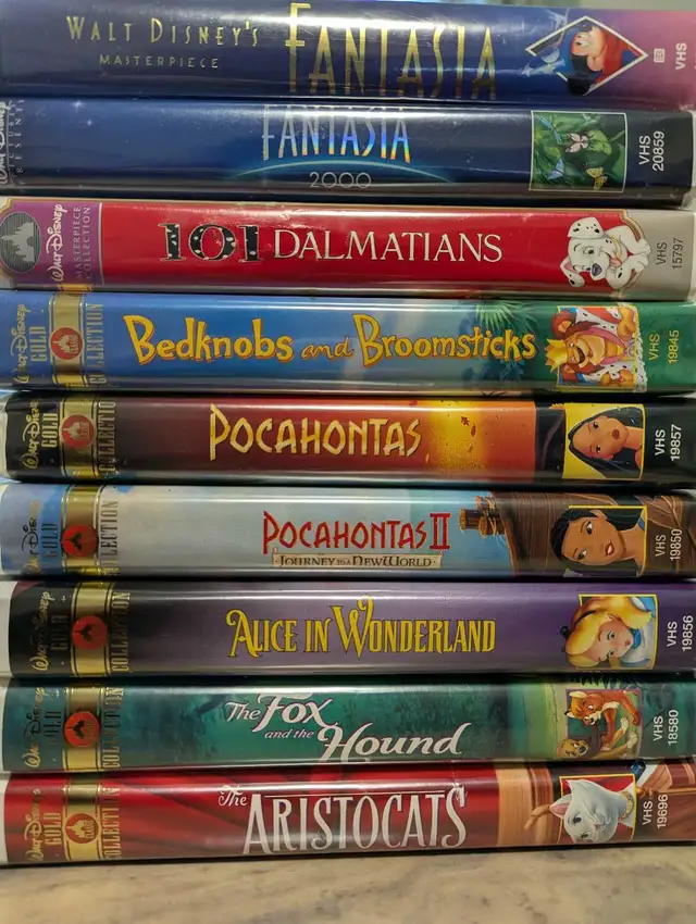 36 VHS Disney Classics Movies •• Fantastic Collection•• - Photo 3