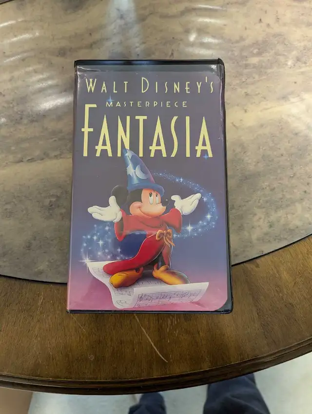 36 VHS Disney Classics Movies •• Fantastic Collection•• - Photo 9
