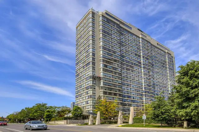 LARGE ALL-INCLUSIVE SUITE AVAILABLE NOW, MISSISSAUGA CITY CENTRE - Photo 19