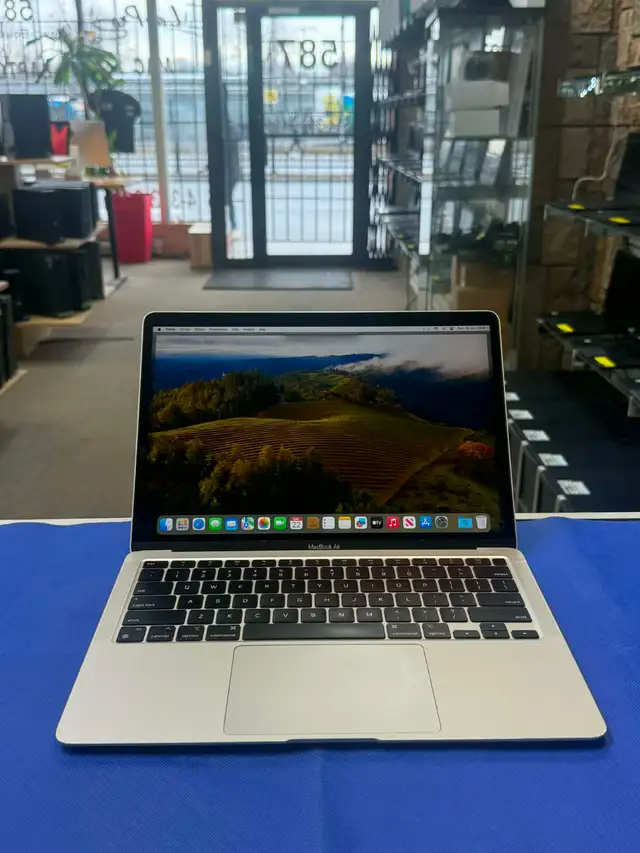 APPLE MACBOOK AIR (2019) – FIN, RAPIDE ET ÉLÉGANT