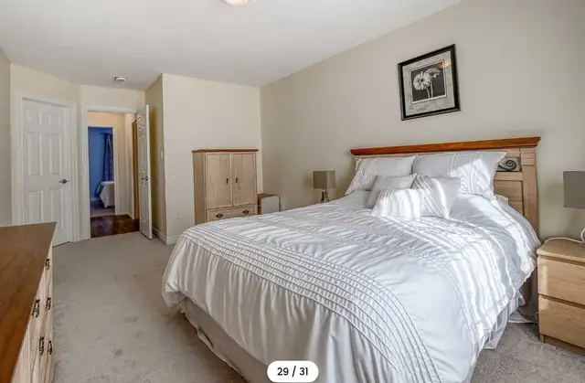 Beautiful Semi-Detached House for Rent in Ajax | 3 Parking - Photo 4