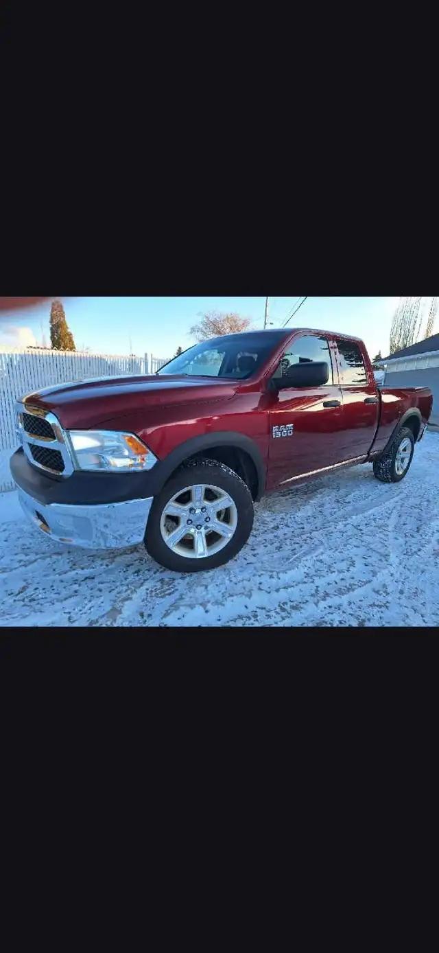 2013 Ram 1500 4x4 – One Owner – Newer Engine – MINT - Photo 2