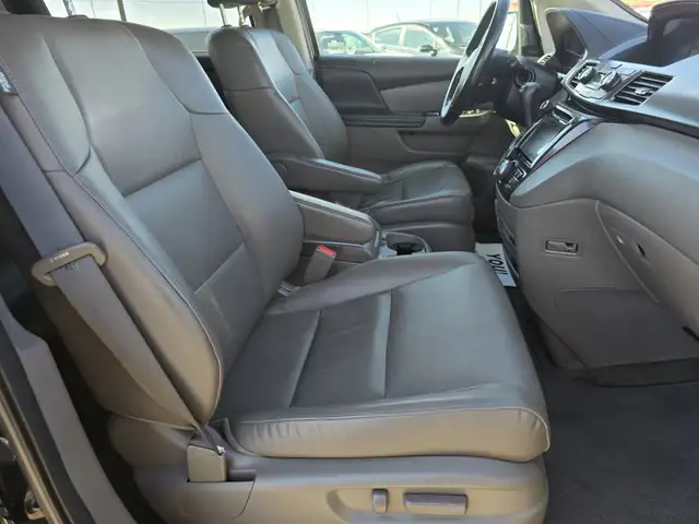 2014 Honda Odyssey Touring :No Accident ReportNew Timing BeltW - Photo 11