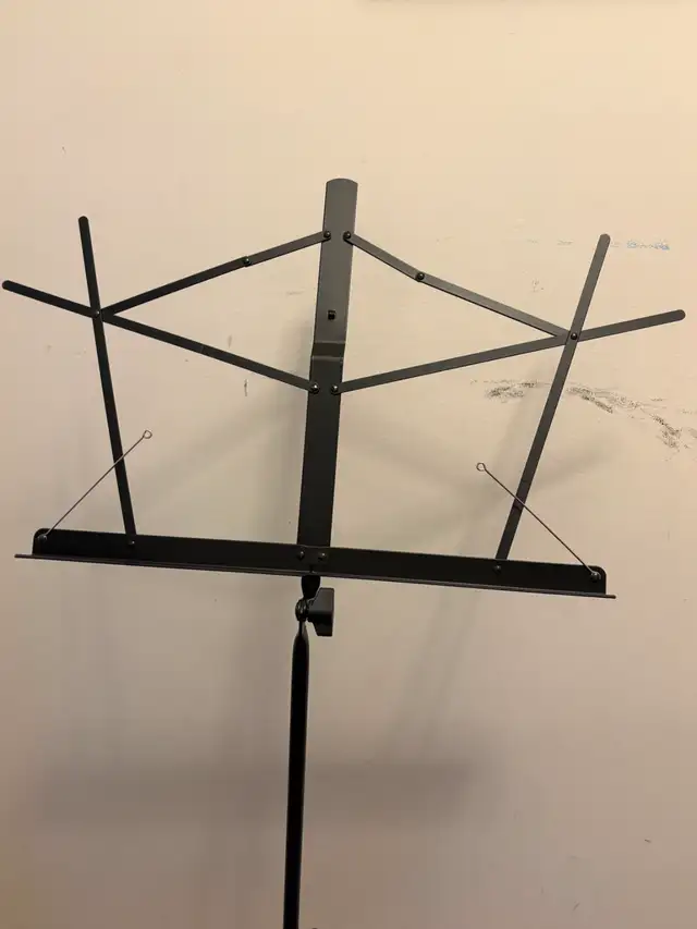 On stage folding music Stand with carry bag. Unused. As new. - Photo 2