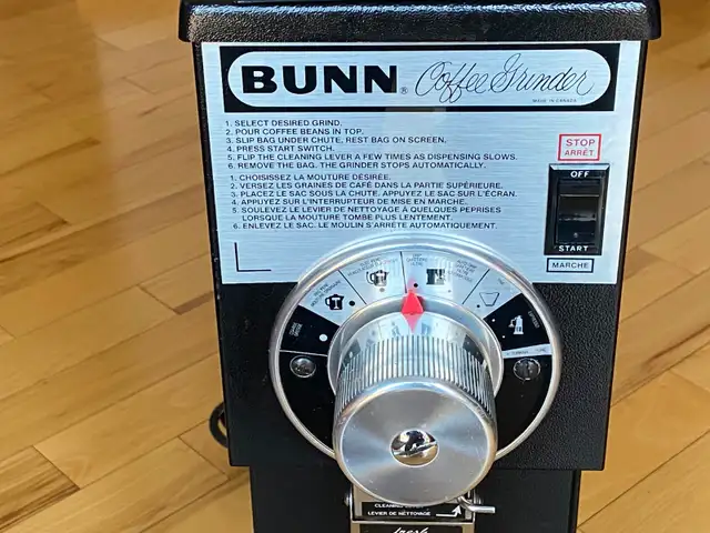 BUNN - G1 Bulk Coffee Grinder. Great Condition. 9 Grind Settings - Photo 3