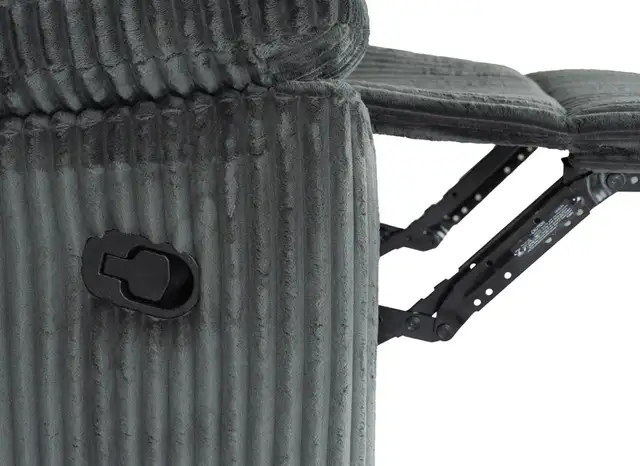 Brand New! Reclining Sofa and Loveseat Set! - Photo 5