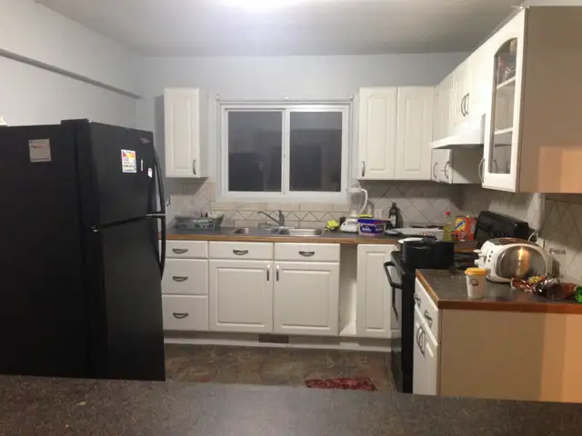 5-min Walk to Westbrook LRT Station, Rosscarrock, SW - Photo 5