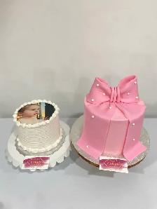 Milton Bakery desserts and cakes