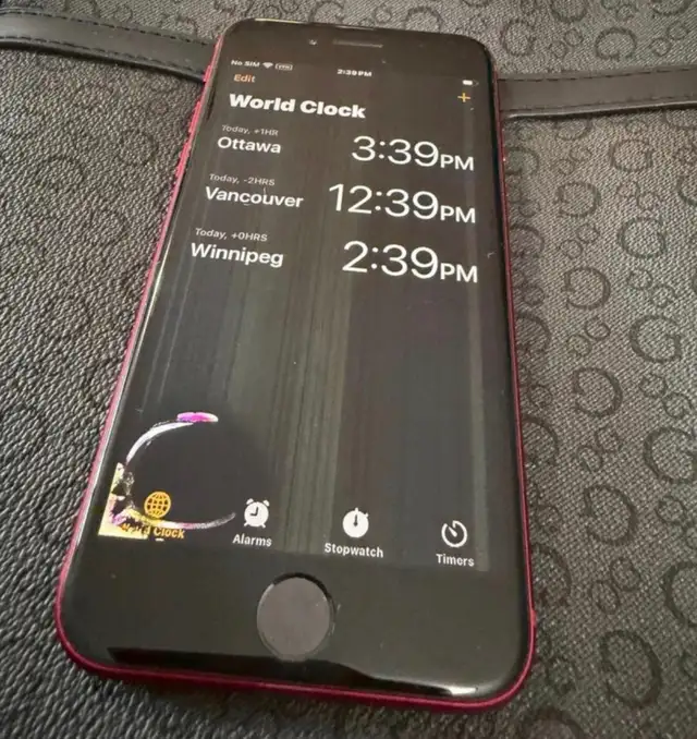 apple iPhone SE - Photo 2