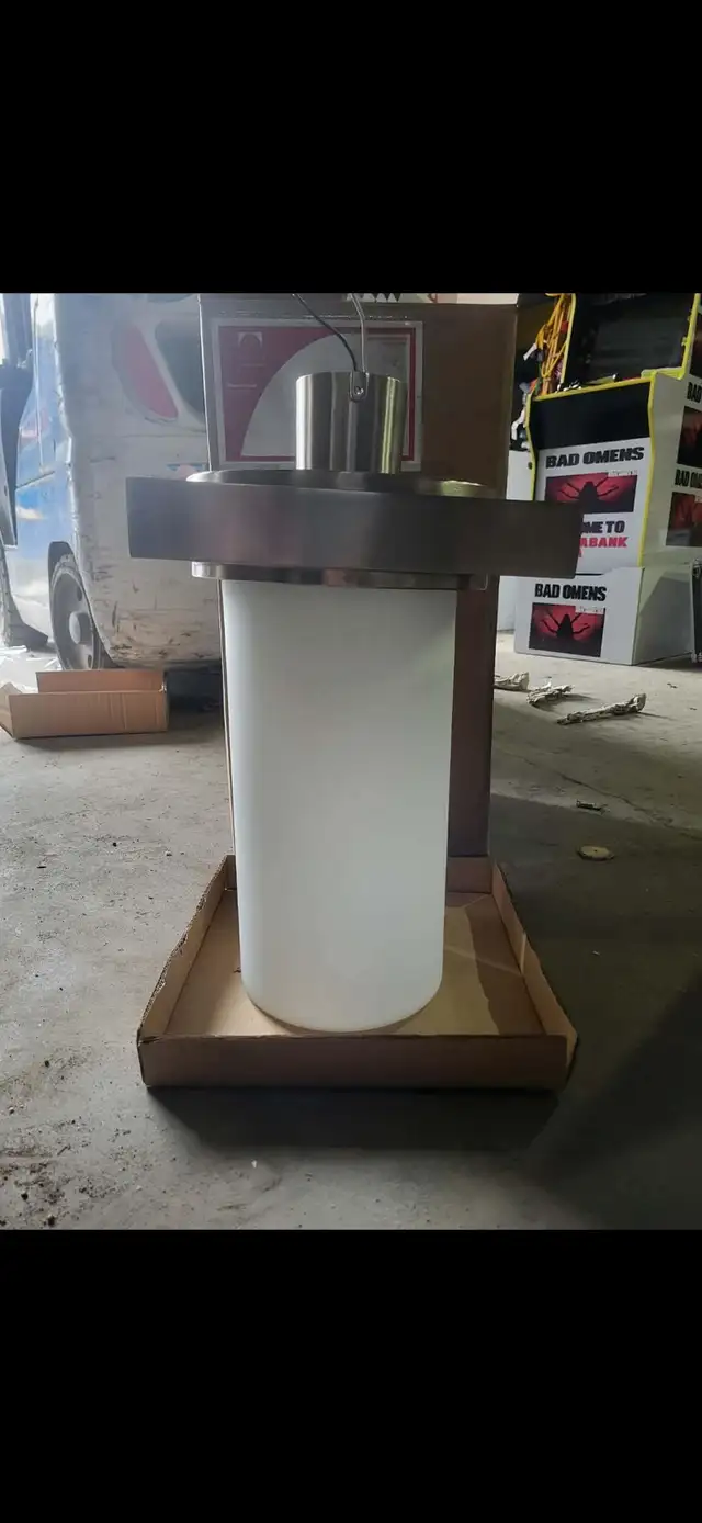 Luxury Commercial Ceiling Light Fixture - Photo 2