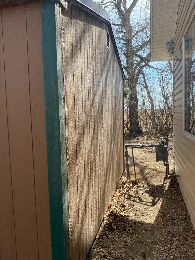 Storage Shed - Photo 5