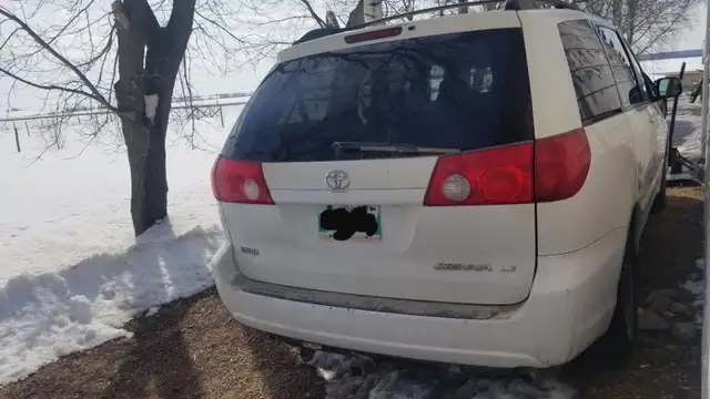 2007 Toyota Sienna - Photo 2