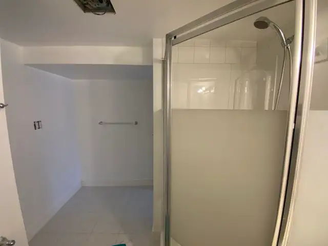 2 Beds 1 Bath - Basement Apartment - Photo 10