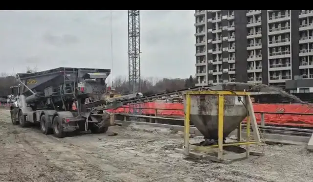 gravel delivery - Photo 7