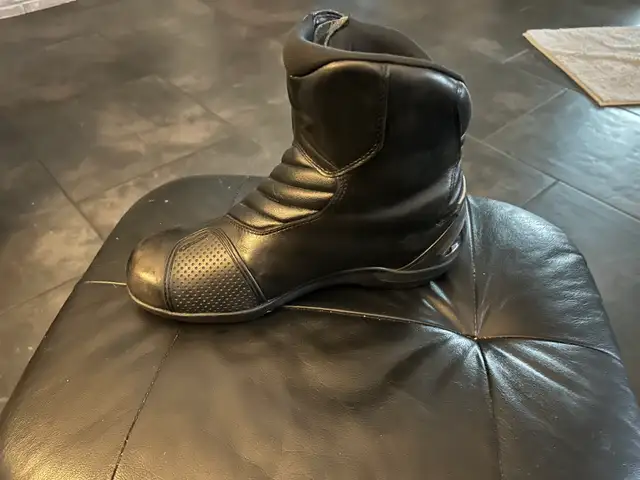 motorcycle boots - Photo 4