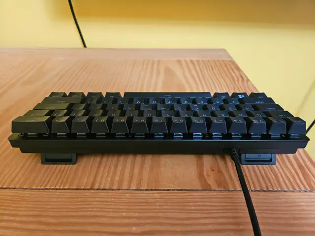 Razer Huntsman Mini 60% Clicky Optical Gaming Keyboard - Photo 5
