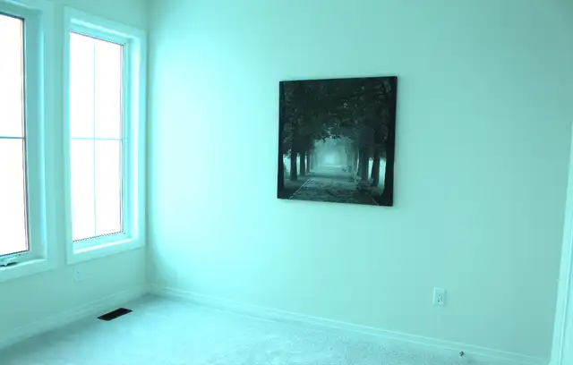 FOR LEASE! ✨  1187 Marathon Ave,Pickering, Ontario - Photo 3