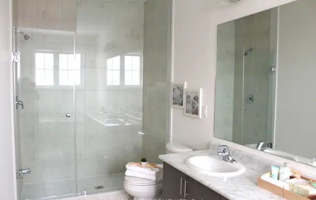 FOR LEASE! ✨  1187 Marathon Ave,Pickering, Ontario - Photo 7