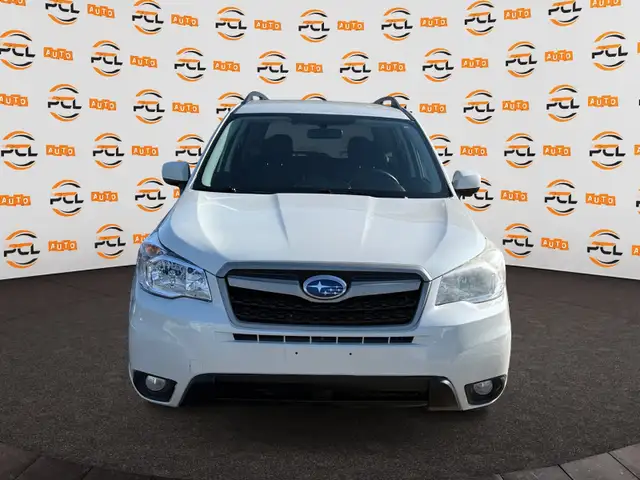 2015 Subaru Forester Backup camera AWD Heated seats - Photo 2