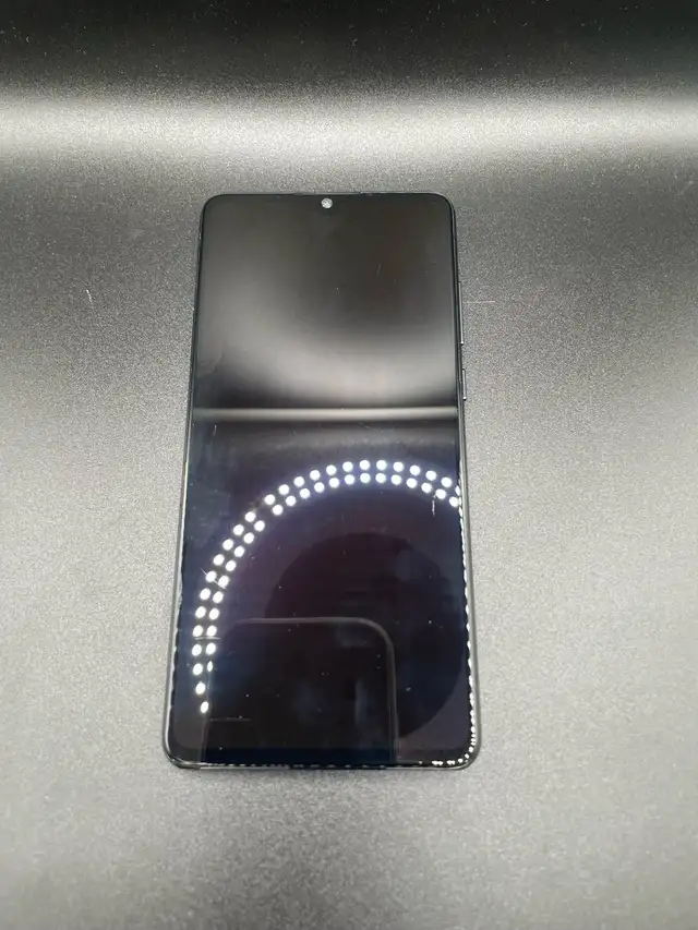 HUAWEI P30 CELLPHONE