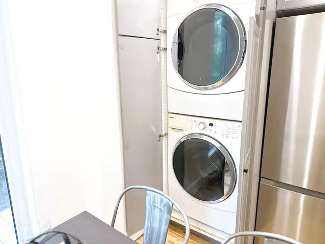 Charmant condo, 2 chambres fermées, rdc avec terrasse privée - Photo 10