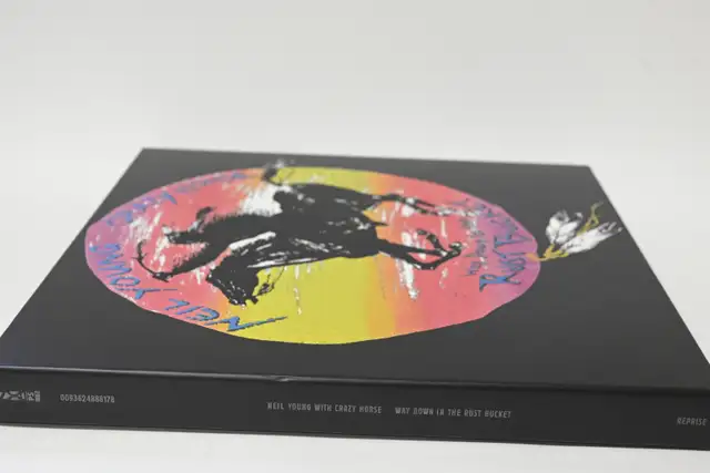 Neli Young & Crazy House Way Down In The Rust Bucket 4LP 2DVD - Photo 2