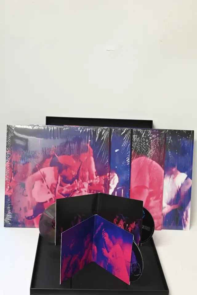 Neli Young & Crazy House Way Down In The Rust Bucket 4LP 2DVD - Photo 6