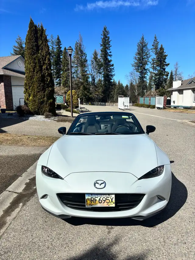 2016 Mazda MX-5 GS Convertible - Photo 2