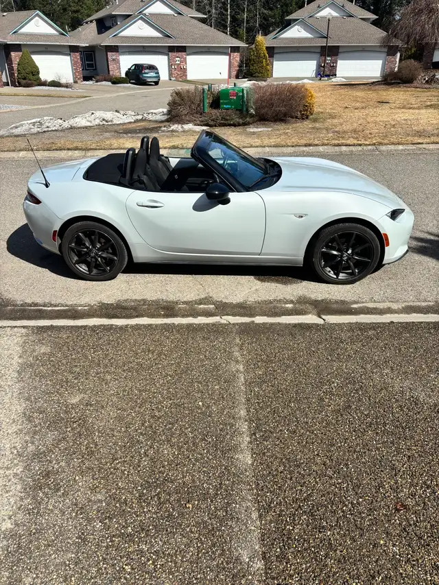 2016 Mazda MX-5 GS Convertible - Photo 4