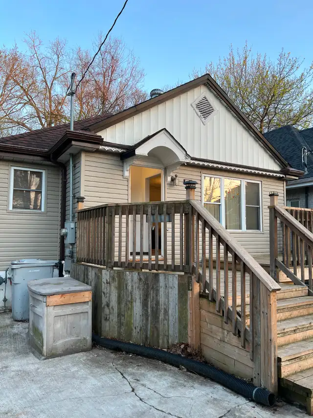 Whole House for lease close to Western University - Photo 5