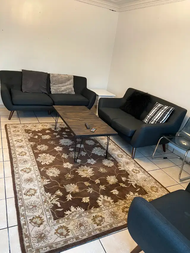 Whole House for lease close to Western University - Photo 7