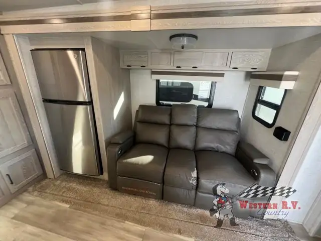 2022 Forest River RV Rockwood Mini Lite 2513S - Photo 8