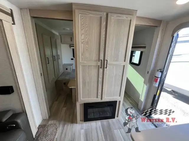 2022 Forest River RV Rockwood Mini Lite 2513S - Photo 14