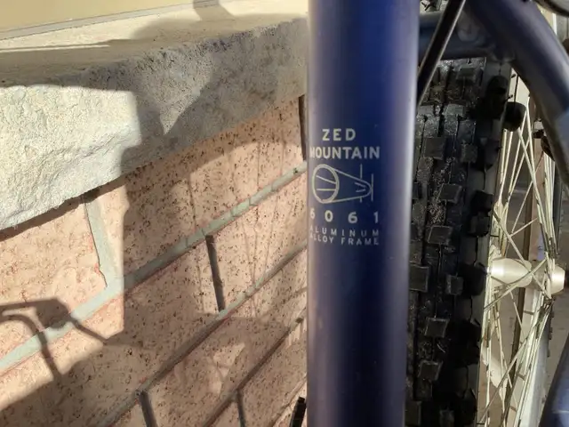 Mountain bikes - Photo 4