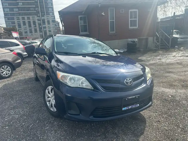 2011 TOYOTA COROLLA